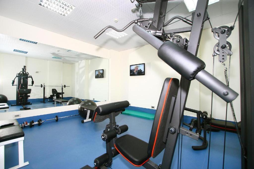 Britannia Suites Beyrouth Extérieur photo