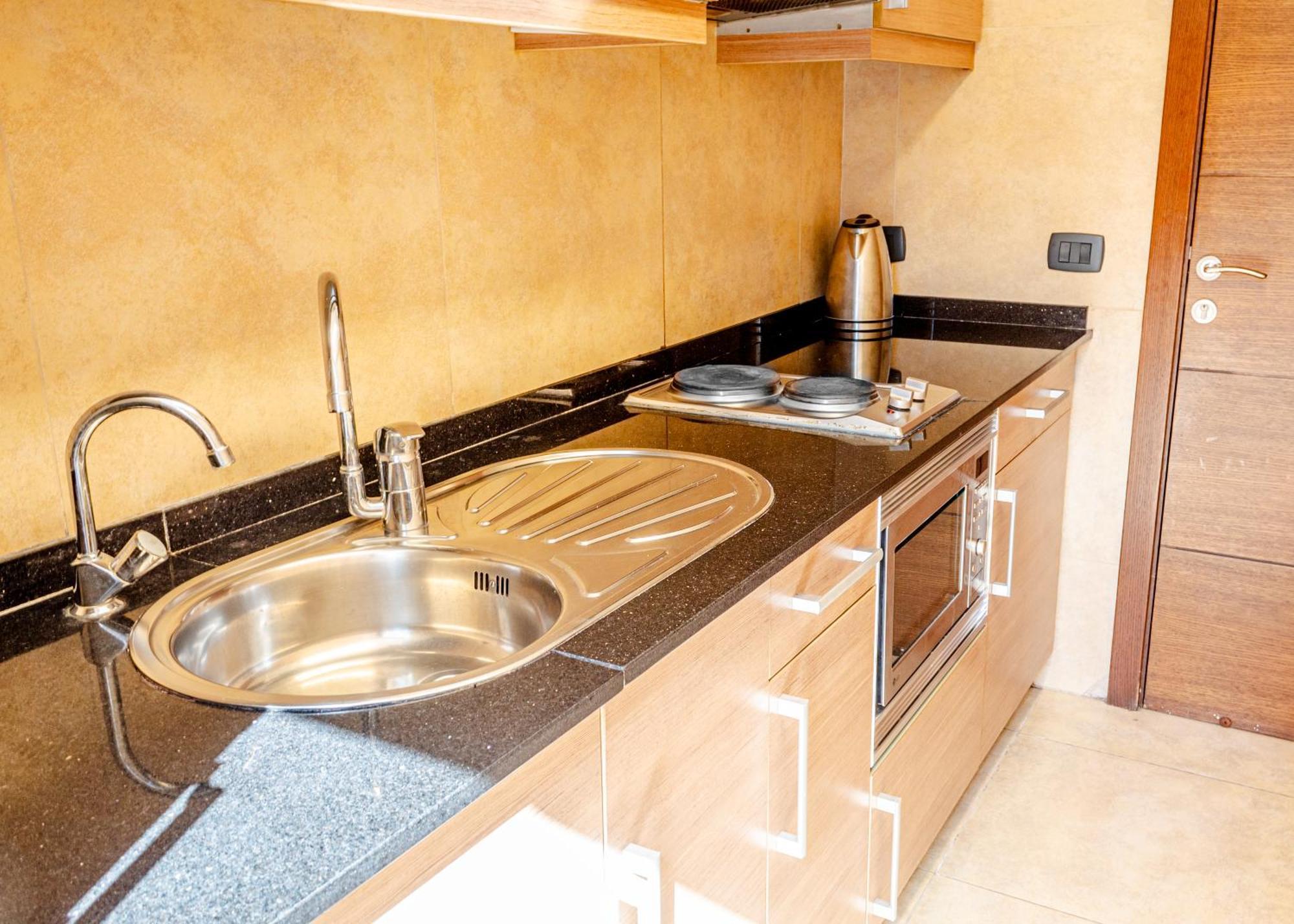 Britannia Suites Beyrouth Extérieur photo