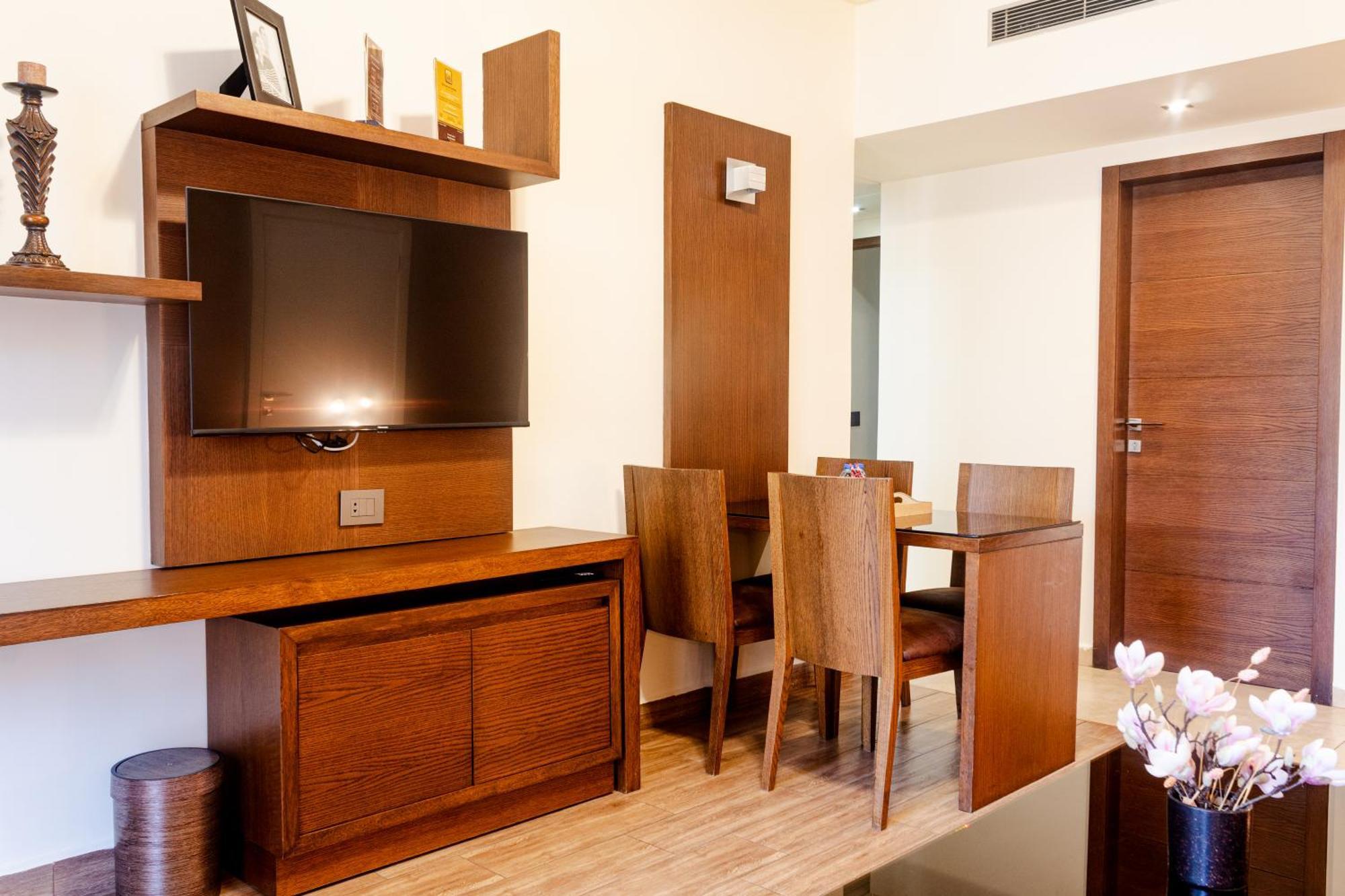 Britannia Suites Beyrouth Extérieur photo