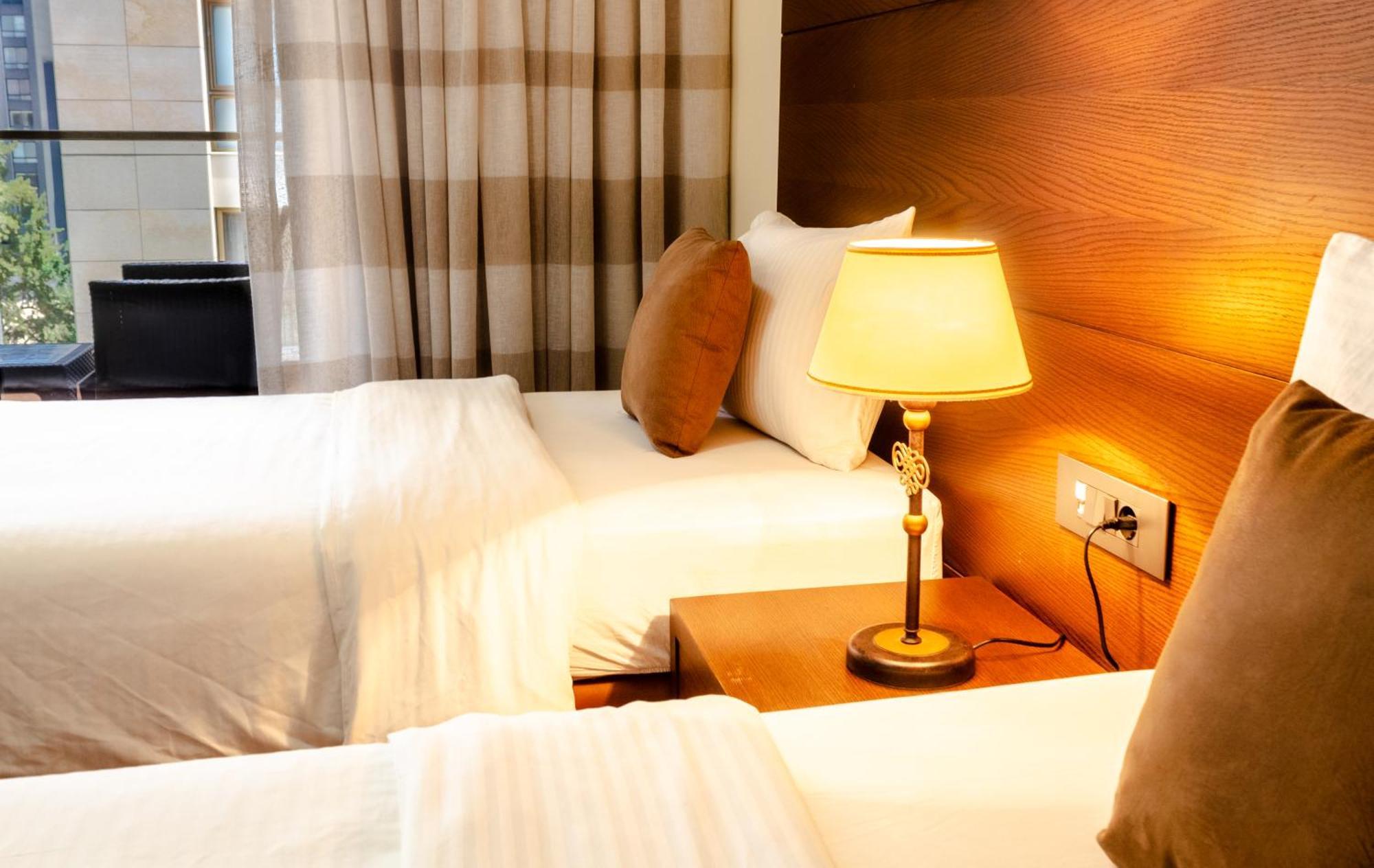 Britannia Suites Beyrouth Extérieur photo