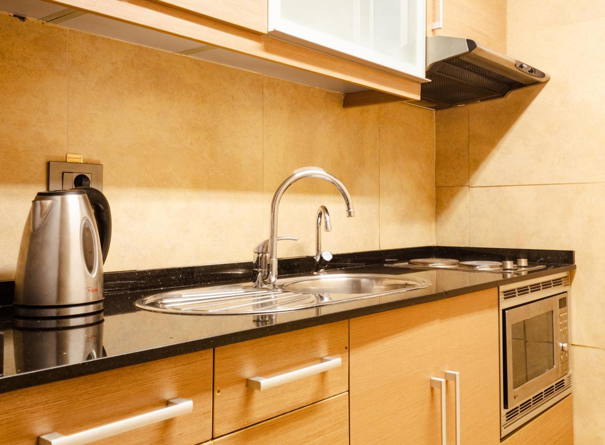 Britannia Suites Beyrouth Extérieur photo