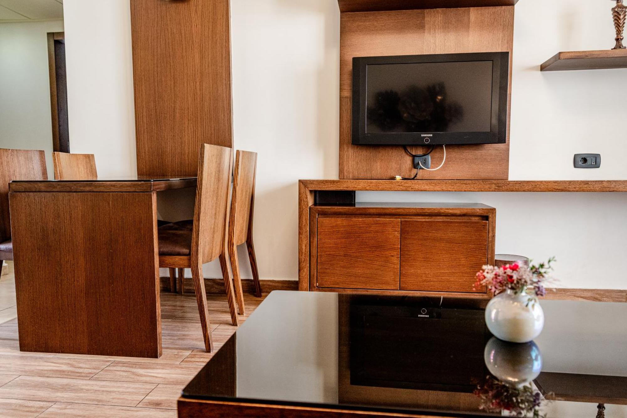 Britannia Suites Beyrouth Extérieur photo