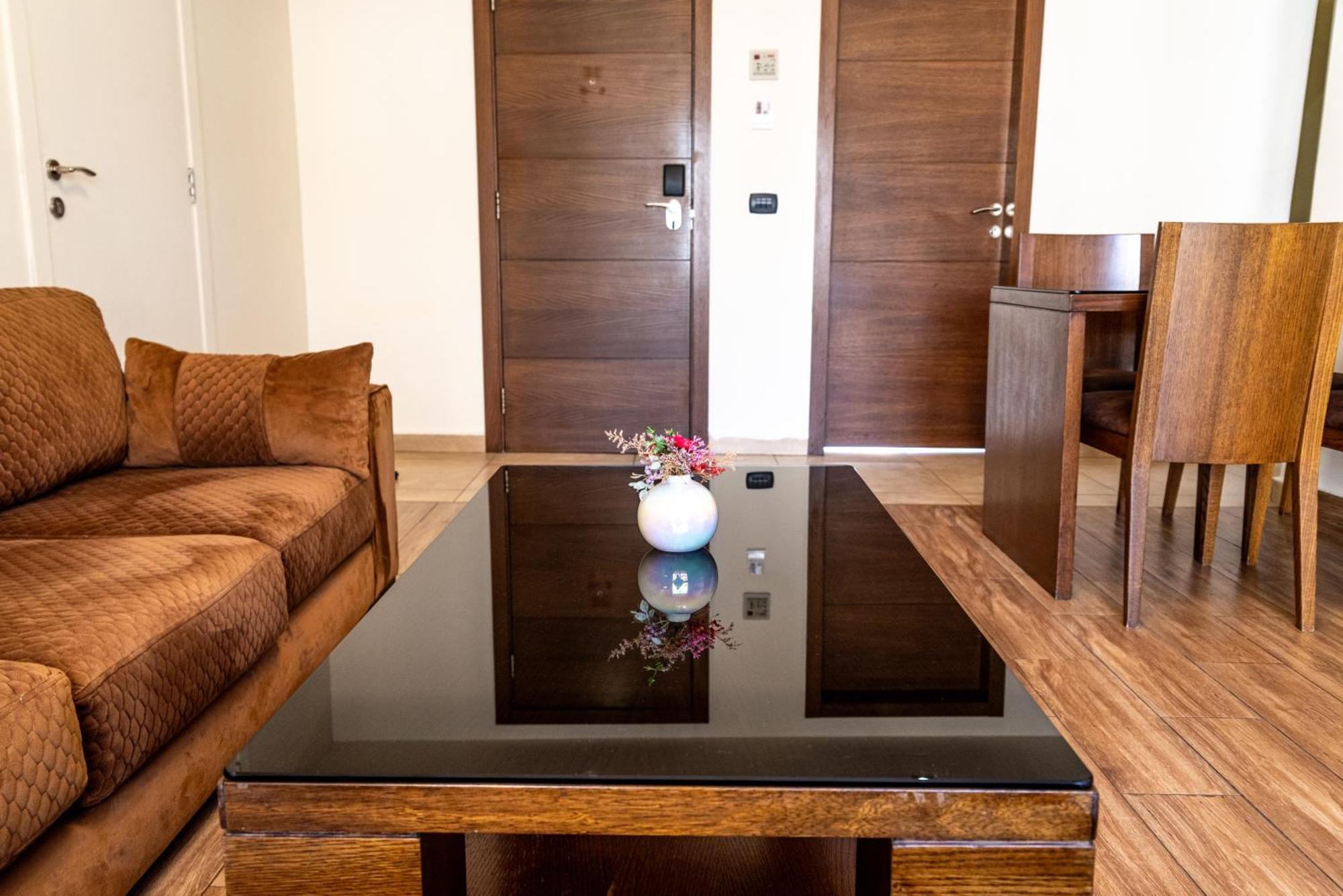 Britannia Suites Beyrouth Extérieur photo